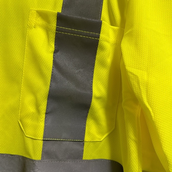 🌸5/$25🌸🆕2 Transportation Safety Apparel XL TShirts w/Waste Mngmt on back - Picture 5 of 10